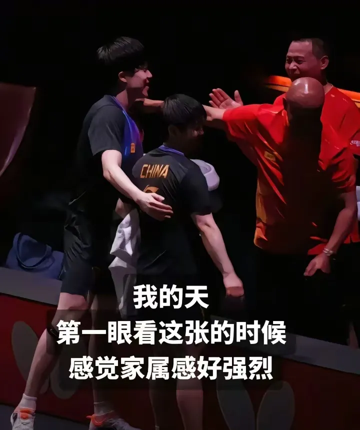 V5险胜KT，Perkz线上压制力十足鏖战多局成都决赛之夜，留下经典瞬间