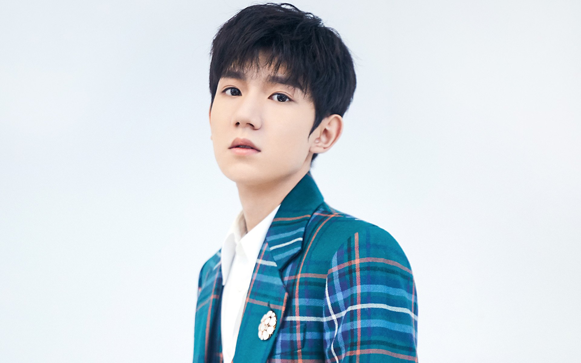 佛罗伦萨惨败揭中韩足球残酷差距！金玟哉独享亚洲后卫历史第一荣耀