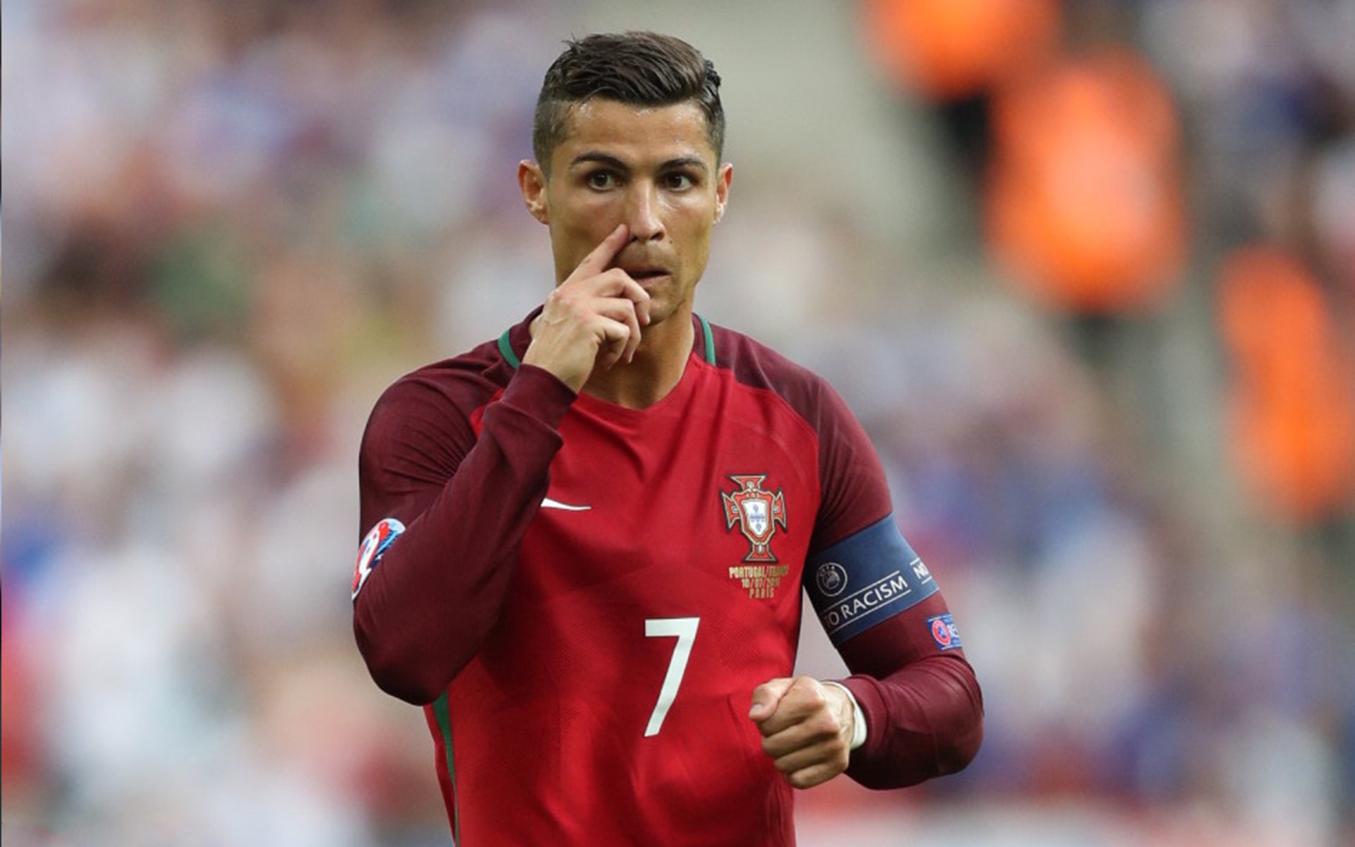 本泽马焦点战重现杀手本色，苏格兰劲旅欧战掀翻皇家社会