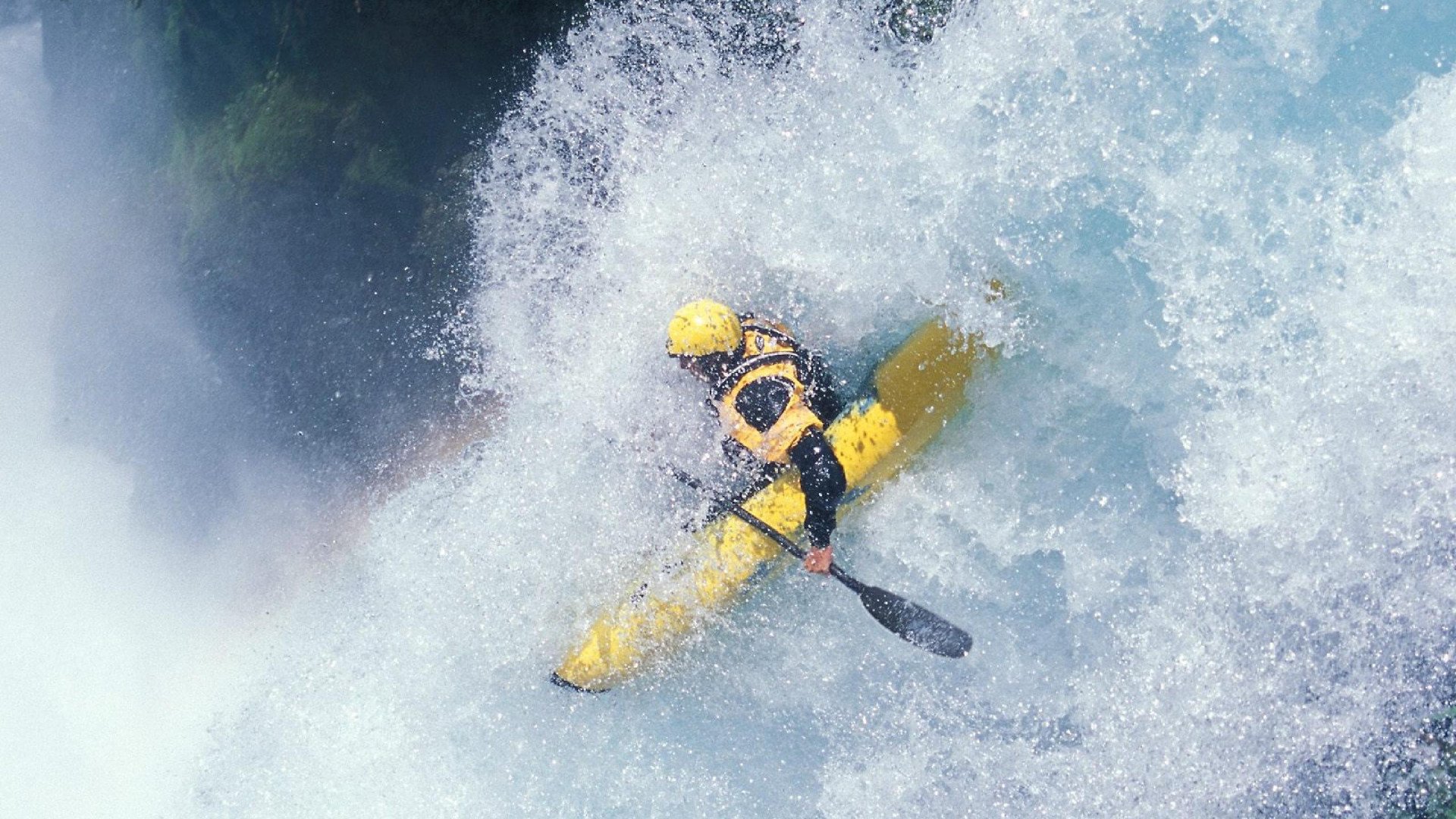 里程碑之夜！卡马文加征服法兰西，青春风暴席卷对阵几内亚之战
